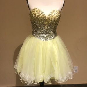 TERANI COUTURE PROM DRESS